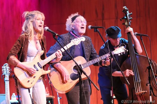 The Mainstay by null