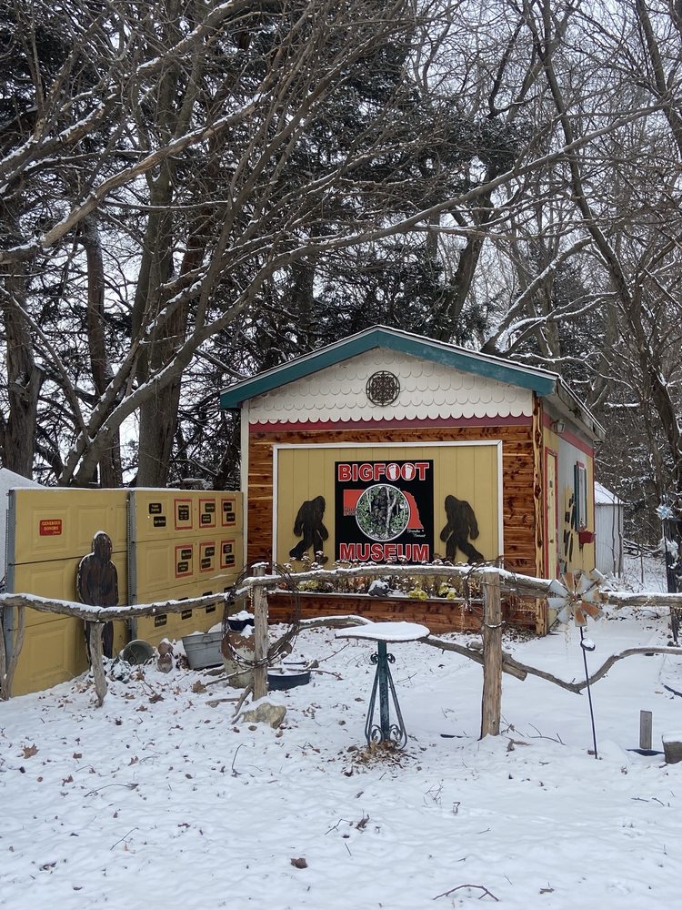 Social spots from Bigfoot Crossroads of America Museum