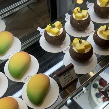 Shakalaka Bakery - Bakeries Near Me - Flushing, New York