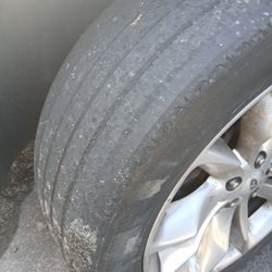 Quest A Car - Bald deadly tires