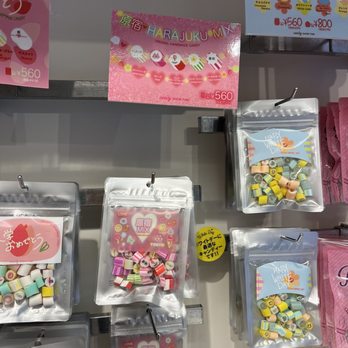 キャンディー・ショータイム・キャットストリート - Updated February