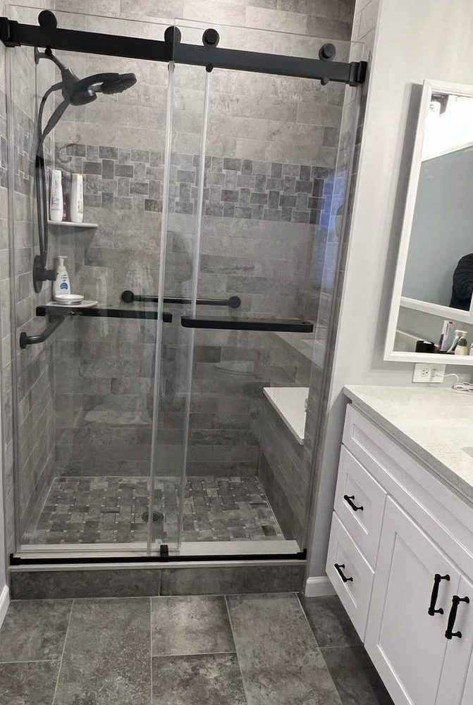 Slide of Dreamline Design