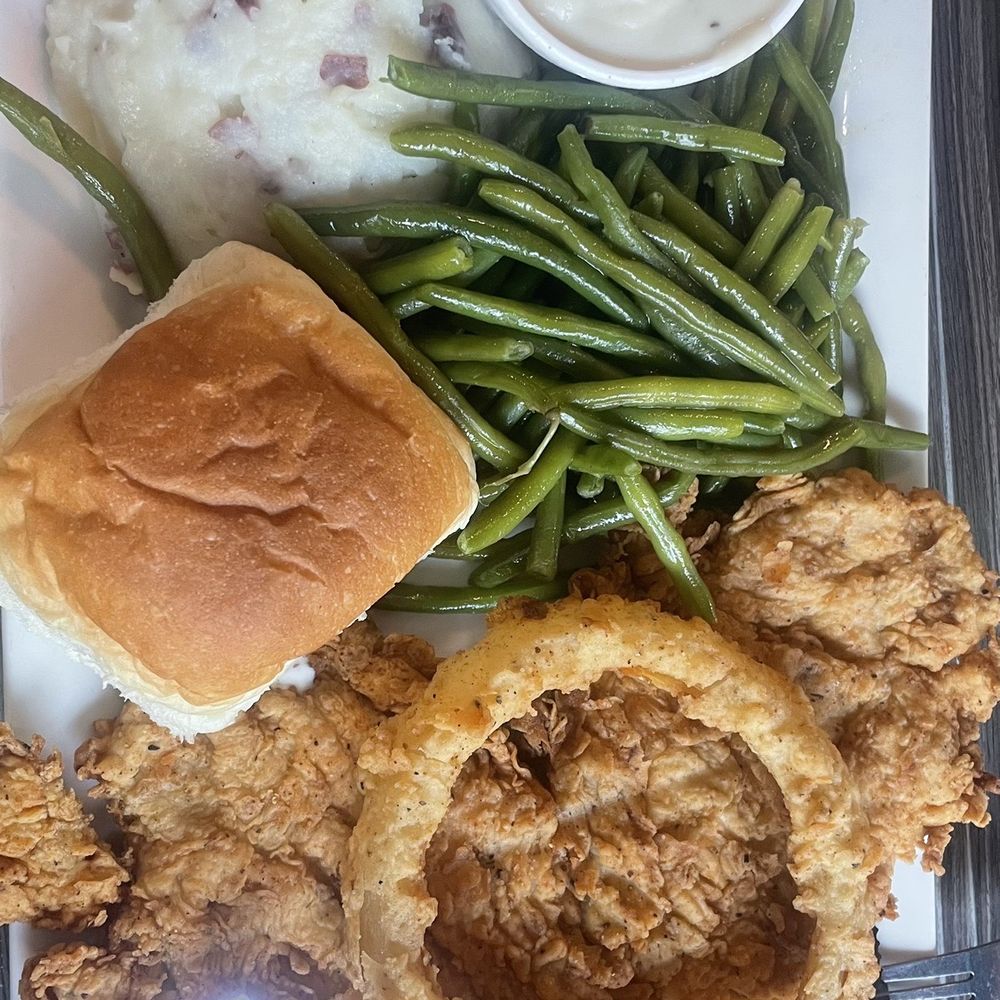 Live Oak Grill - Chicken fried chicken - Cheesesteaks Near Me - Sugar Land, Texas Live Oak Grill - Chicken fried chicken - Cheesesteaks Near Me - Sugar Land, Texas