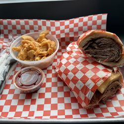 Outdoor Grill - Tri-Tip Plate w/ Mac and Cheese