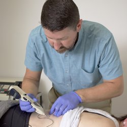 Pivotal Physical Therapy - Dry needling with pointer stimulation for trigger points in muscles