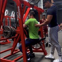 Ruthless Aesthetics Training - Training client : Back day!