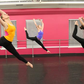 Flourish Dance Academy - Dancers leaping in class - Dance Studios Near Me - Carol Stream, Illinois Flourish Dance Academy - Dancers leaping in class - Dance Studios Near Me - Carol Stream, Illinois