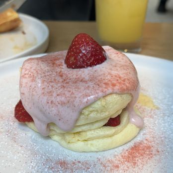 Flipper’s - Strawberry pancake - Pancakes Near Me - New York, New York