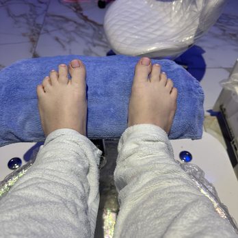 Blue Ocean Nails & Spa - The finished product of a GEL pedicure. Look closely & you can see the paint is uneven,polish on my skin and the nails are not evenly shaped - Nail Salons Near Me - Ellicott City, Maryland Blue Ocean Nails & Spa - The finished product of a GEL pedicure. Look closely & you can see the paint is uneven,polish on my skin and the nails are not evenly shaped - Nail Salons Near Me - Ellicott City, Maryland