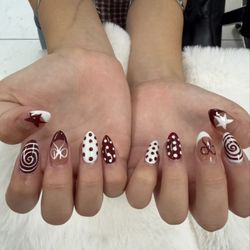 Garden Nails