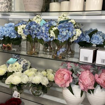 HomeGoods - Screams spring! - Department Stores Near Me - Studio City, California