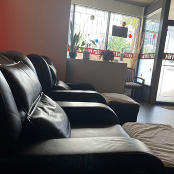 Cozy Foot Spa - Foot massage area - Massage Near Me - Cliffside Park, New Jersey Cozy Foot Spa - Foot massage area - Massage Near Me - Cliffside Park, New Jersey