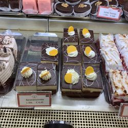 Leo Jindrak - Bananenschnitte pie, Jindrak in Linz