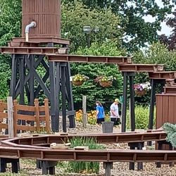 Putt-N-Stuff - Beautiful 18 hole mini golf course and gemstone mining!!
What fun!!!