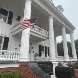 Main Street Trolleys - Twelve Oaks Mansion