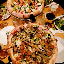 Skipolini's Pizza & Pasta - Great pizza!