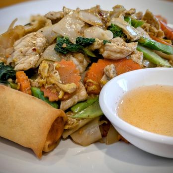 Jai Thai - Pad see ew - Seafood Near Me - Sun City, Arizona