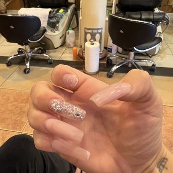 Ophelia's Nail's & Day Spa - Nail Salons Near Me - Antelope, California