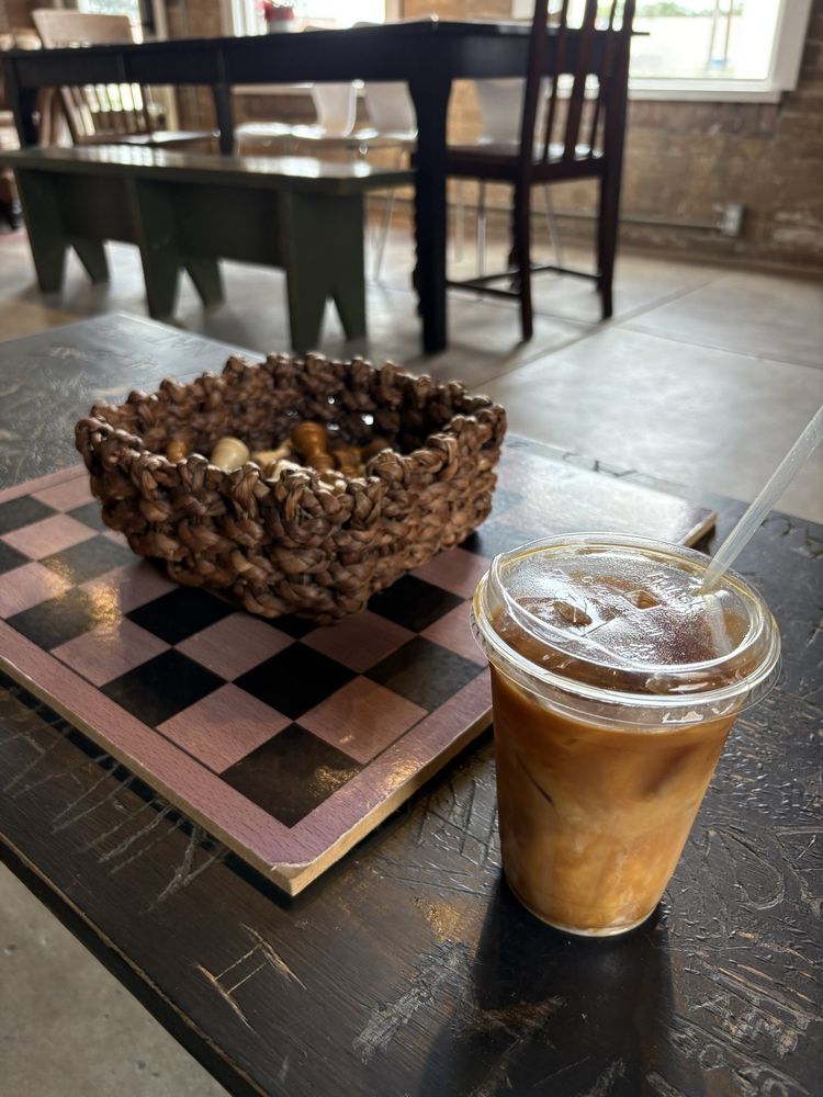 Reveille Coffee Logo