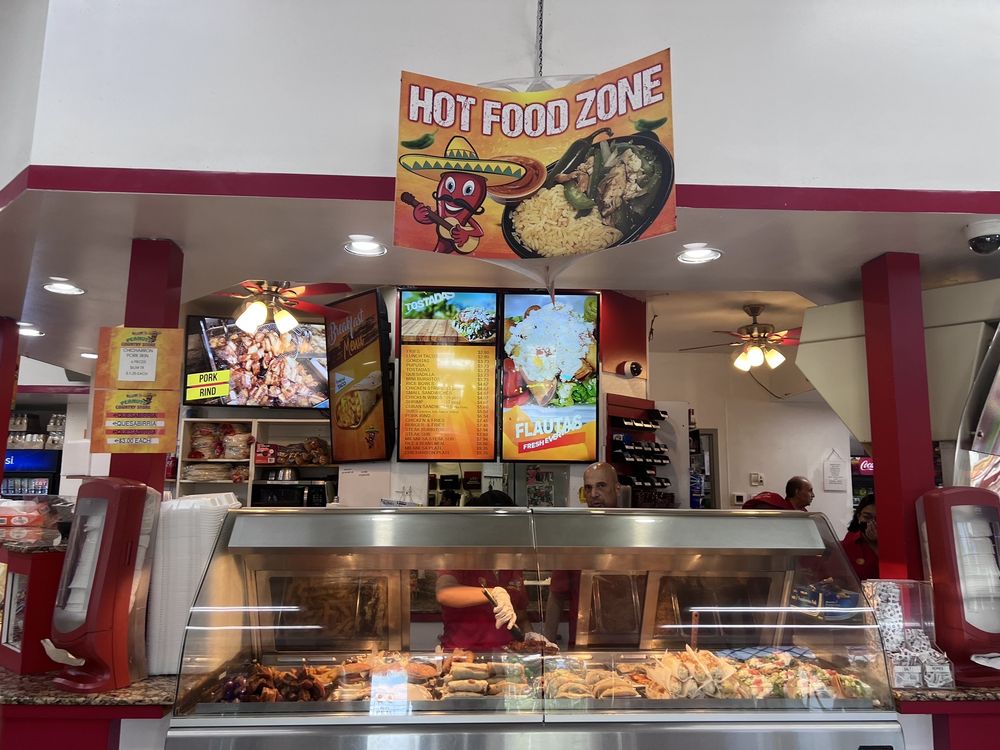 PEANUTS COUNTRY STORE Updated September 2024 30 Photos & 16 Reviews