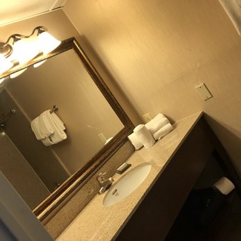 Harborside Hotel - Room on the 8th floor..... - Hotels Near Me - Oxon Hill, Maryland