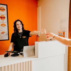 Vibe Cannabis | Sacramento Dispensary - Gina - Vibe Cannabis Sacramento Front Desk
