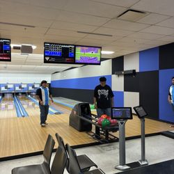 Rogers Bowling Center - Lanes