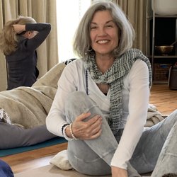 Santosha Studio - Building conscious community
