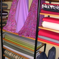 Darrell Thomas Textiles - Designer Fabrics from around the world.  We carry Silks, Wools, Linens and cottons.  Let us help you find an amazing fabric.