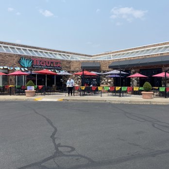 Tequila Mexican Restaurant & Cantina - Very nice outside dining area - Mexican Near Me - Fort Wayne, Indiana Tequila Mexican Restaurant & Cantina - Very nice outside dining area - Mexican Near Me - Fort Wayne, Indiana