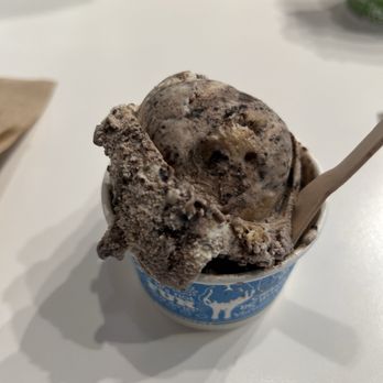 Ben & Jerry’s - Cookie and Cream - Ice Cream & Frozen Yogurt Near Me - Fairfax, Virginia Ben & Jerry’s - Cookie and Cream - Ice Cream & Frozen Yogurt Near Me - Fairfax, Virginia