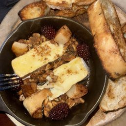 Baked brie and berries. Legit! Baked brie and berries. Legit!