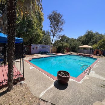 Isis Oasis Lodge - Venues & Event Spaces Near Me - Geyserville, California Isis Oasis Lodge - Venues & Event Spaces Near Me - Geyserville, California