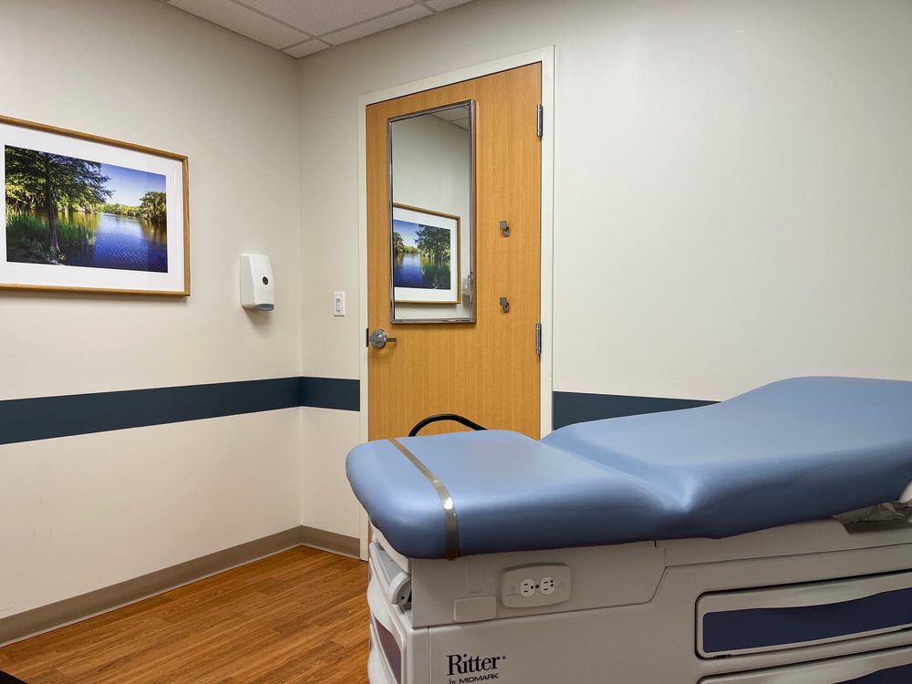 NORTHSHORE IMMEDIATE CARE Medical Centers 71 N Waukegan Rd, Lake