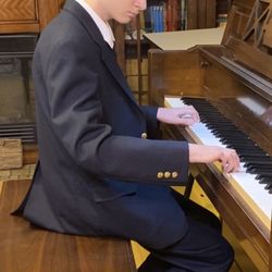 Luiza Naulin - There are many benefits to learning to play an instrument.