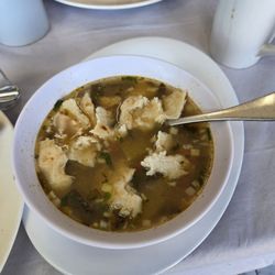 Caldo de gallina
