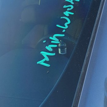 Camelback Ford - My truck returned to me with nothing done and writing still on the window. - Car Dealers Near Me - Phoenix, Arizona Camelback Ford - My truck returned to me with nothing done and writing still on the window. - Car Dealers Near Me - Phoenix, Arizona