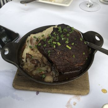 Barrique Kitchen & Wine Bar - Tapas Bars Near Me - Babylon, New York