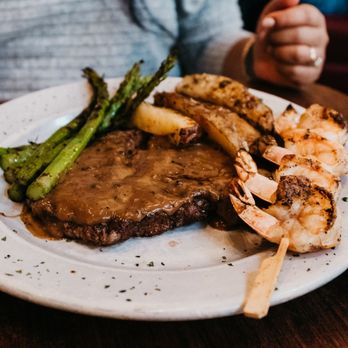 Luna Trattoria - Steak with shrimp - Italian Near Me - Mendocino, California Luna Trattoria - Steak with shrimp - Italian Near Me - Mendocino, California