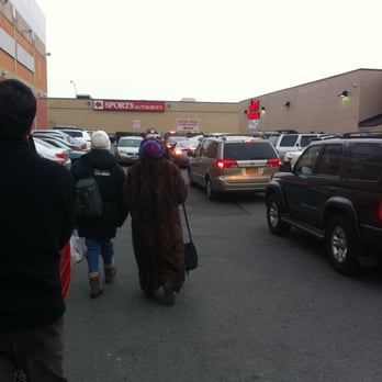 Trader Joe's - HORRIBAD parking lot.. - Grocery Near Me - Queens, New York Trader Joe's - HORRIBAD parking lot.. - Grocery Near Me - Queens, New York