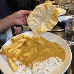The Blue Bull - The curry with half chips