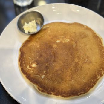 Sleepy Bee Cafe - Oakley - Pancake - Breakfast & Brunch Near Me - Cincinnati, Ohio
