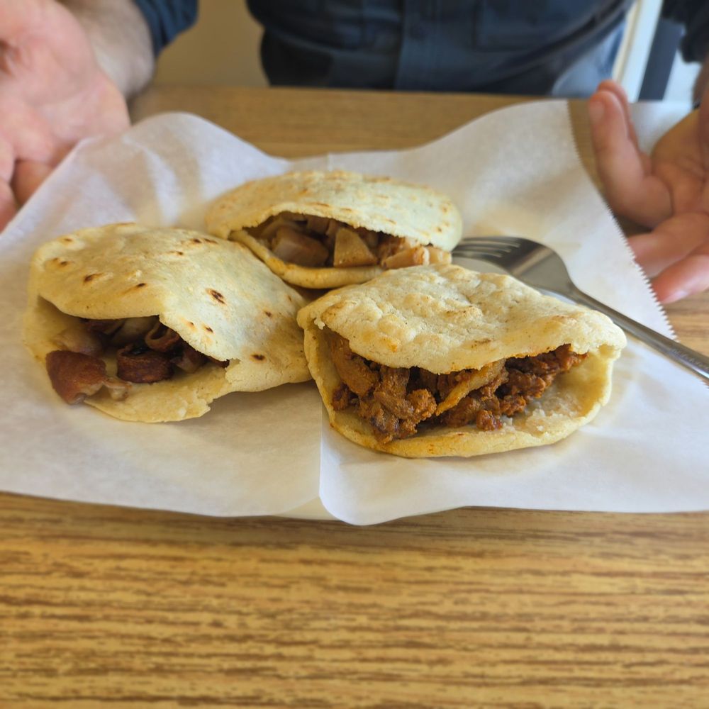 Taqueria La Laguna - Gorditas - Mexican Near Me - Dallas, Texas
