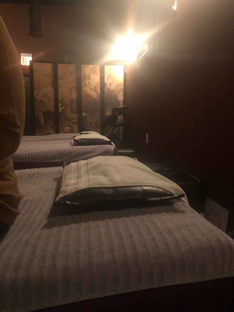 FOOT SMILE SPACHICAGO 22 Photos & 132 Reviews 1513 W Fullerton Ave