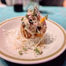The Hummingbird - Papa no relleno stuffed potato with crab.