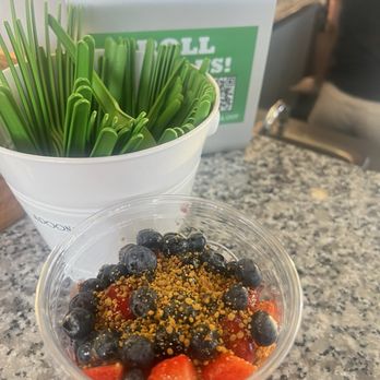 South Block - Queen bee - Juice Bars & Smoothies Near Me - Alexandria, Virginia