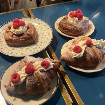 Buka - Bakeries Near Me - København