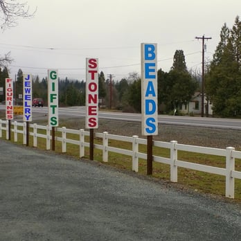Crystal Kaleidoscope - signs as seen from Highway 199 - Jewelry Near Me - Selma, Oregon