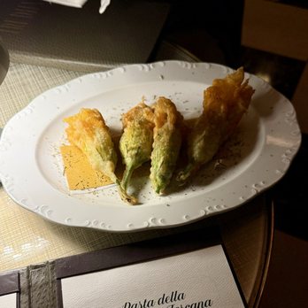 Tre Dita - Squash blossoms - Italian Near Me - Chicago, Illinois