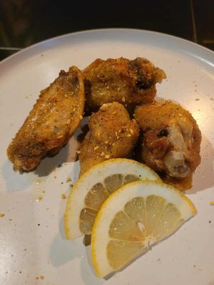 Knockout Wings by null